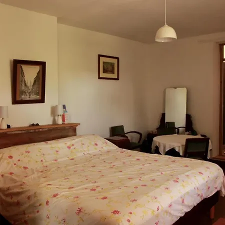 Souslens, 40 Bed and breakfast
